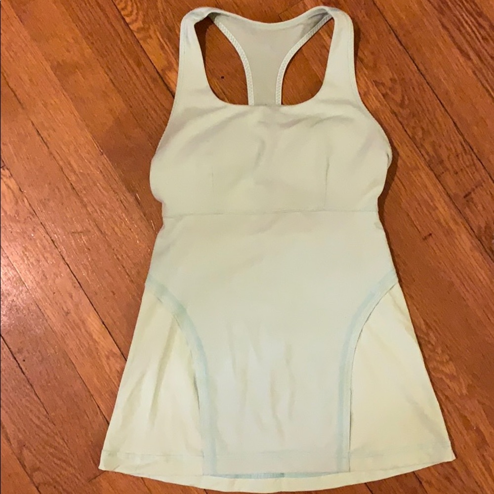 lululemon workout tank - size 6 mint color